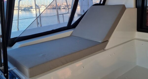 COUSSIN COCKPIT BABORD ALEGRIA 67 Fountaine Pajot