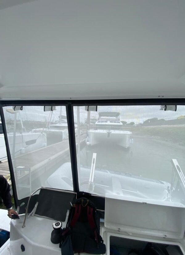 RIDEAU ARRIERE COCKPIT ISLA 40 FOUNTAINE PAJOT - Image 3