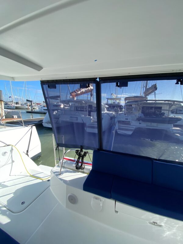 RIDEAU ARRIERE COCKPIT ISLA 40 FOUNTAINE PAJOT - Image 6