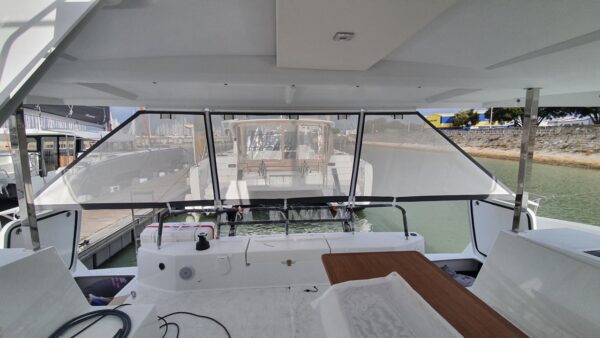 RIDEAU ARRIERE COCKPIT ISLA 40 FOUNTAINE PAJOT - Image 7