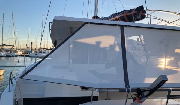 RIDEAU ARRIERE COCKPIT ISLA 40 FOUNTAINE PAJOT - Image 15