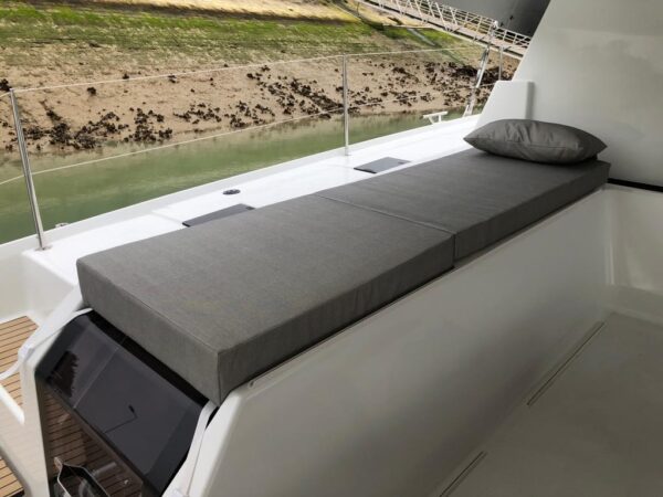 COUSSIN COCKPIT BABORD ASTREA 42 Fountaine Pajot