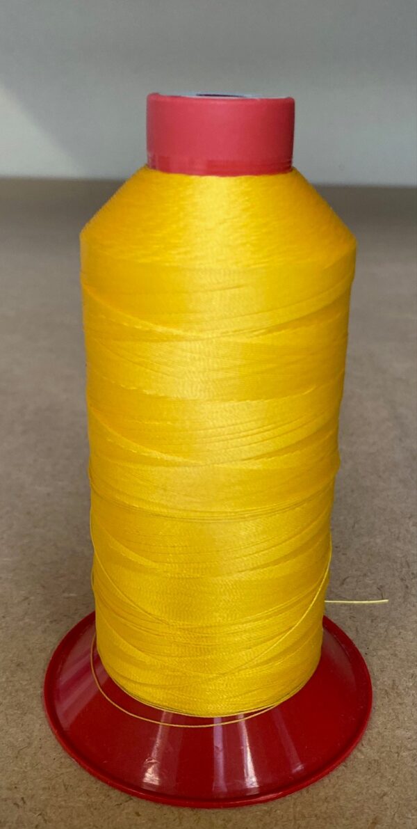FIL A COUDRE COATS GRAL 30 CONE 2000 ML JAUNE
