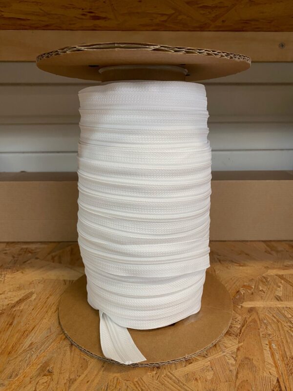 FERMETURE ECLAIRE YKK SPIRALE BLANC 5MM ROULEAU DE 50M