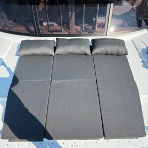 BAINS DE SOLEIL PONT AVANT TANNA 47 Fountaine Pajot
