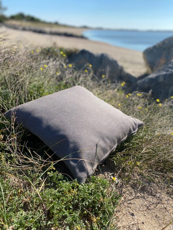 Coussin SIGNATURE outdoor indoor 50x50 SUNBRELLA ARCHI IPE